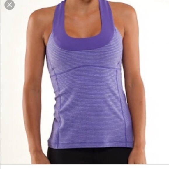 lululemon athletica Tops - ⬇$45 Lululemon athletica striped scoop neck size 6